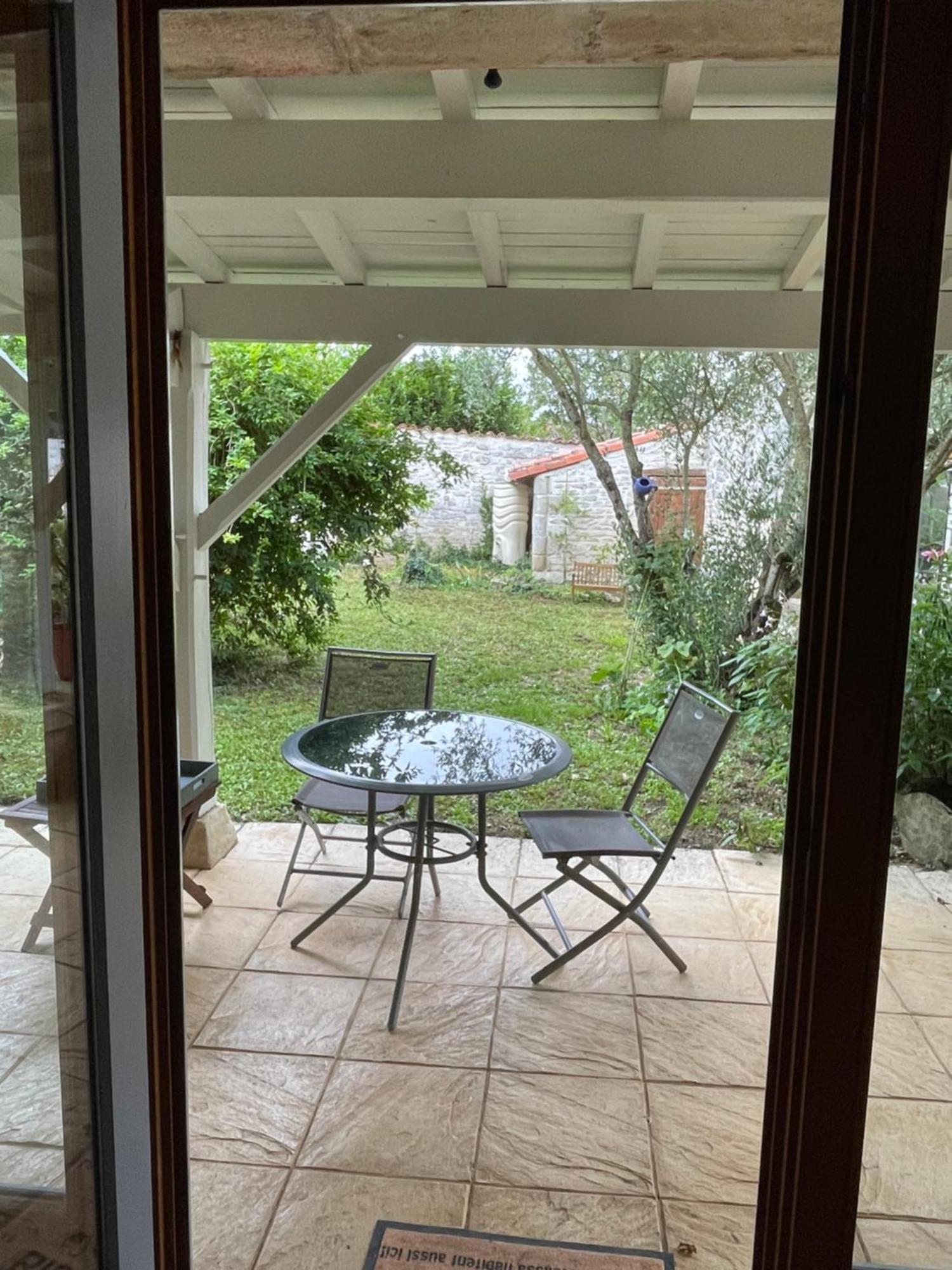 Appartement Sous L Olivier Tusson